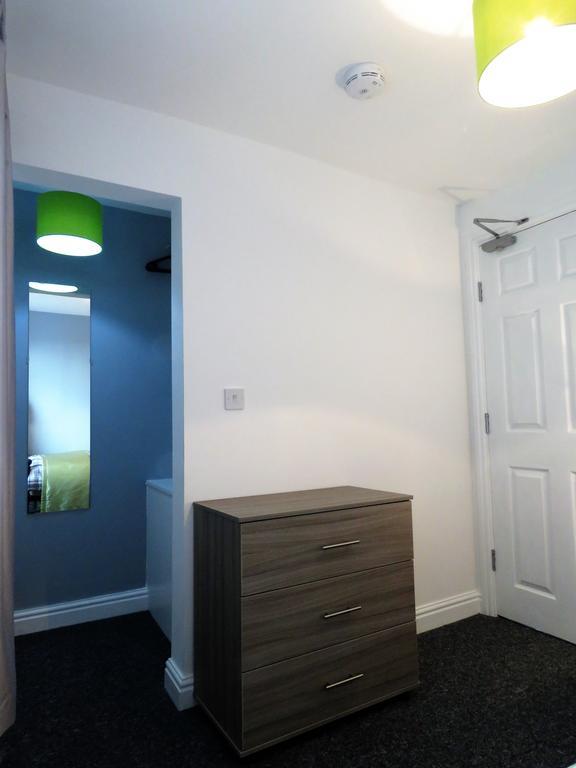 Staynec Moat House Birmingham - For Company, Contractor And Leisure Stays - Nec, Hs2, Jlr, Airport 외부 사진